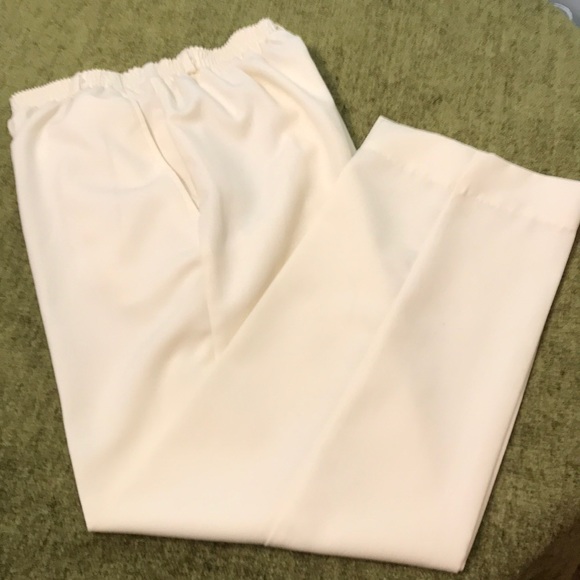 Jamie White cream pants, elastic waist - Picture 1 of 5
